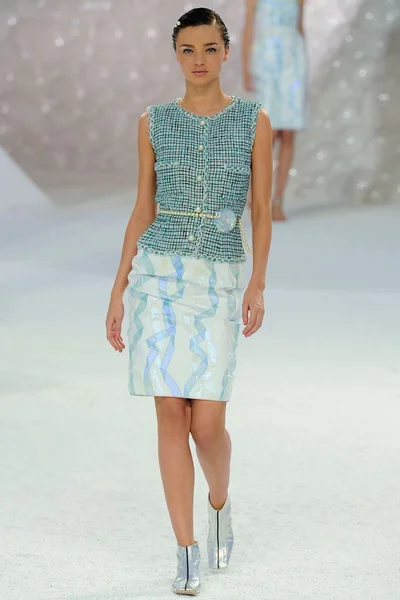 Look 57